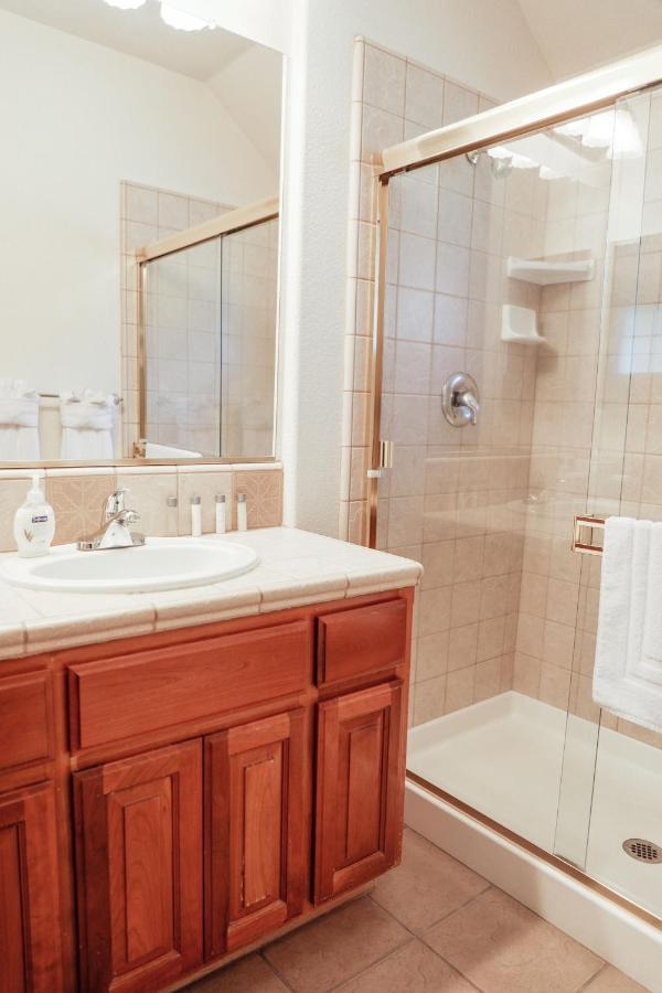 Gateway Hotel, Trademark Collection By Wyndham Copper Cove Subdivision Екстер'єр фото